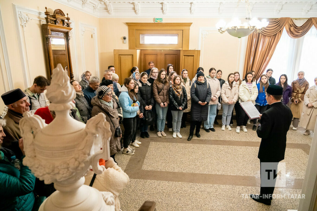 Фотода: Шагыйрьне искә алу көнендә Казанның Габдулла Тукай әдәби музее экскурсия оештырды. /Салават Камалетдинов фотосы, «Татар-информ» МА